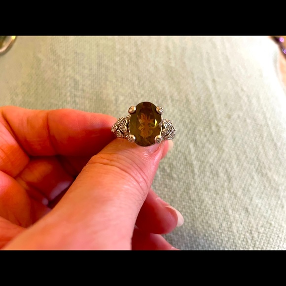 Judith Ripka light topaz ring in size 8 - Picture 1 of 5